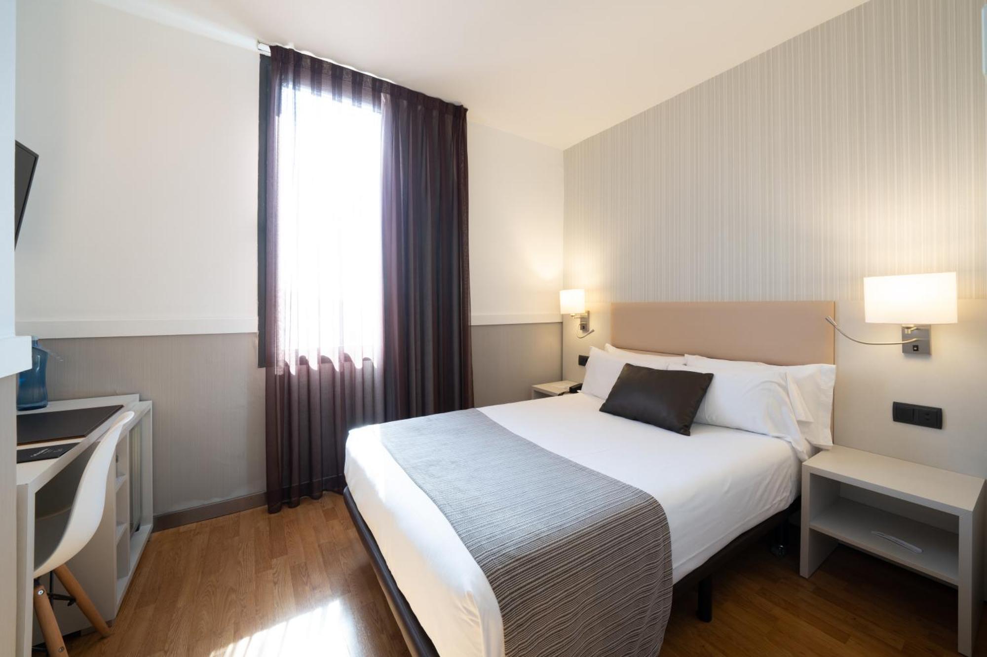 Single Room,1578374171:JPEG