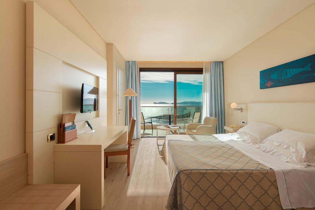 Chambre Double avec Balcon - Vue Directe sur Mer