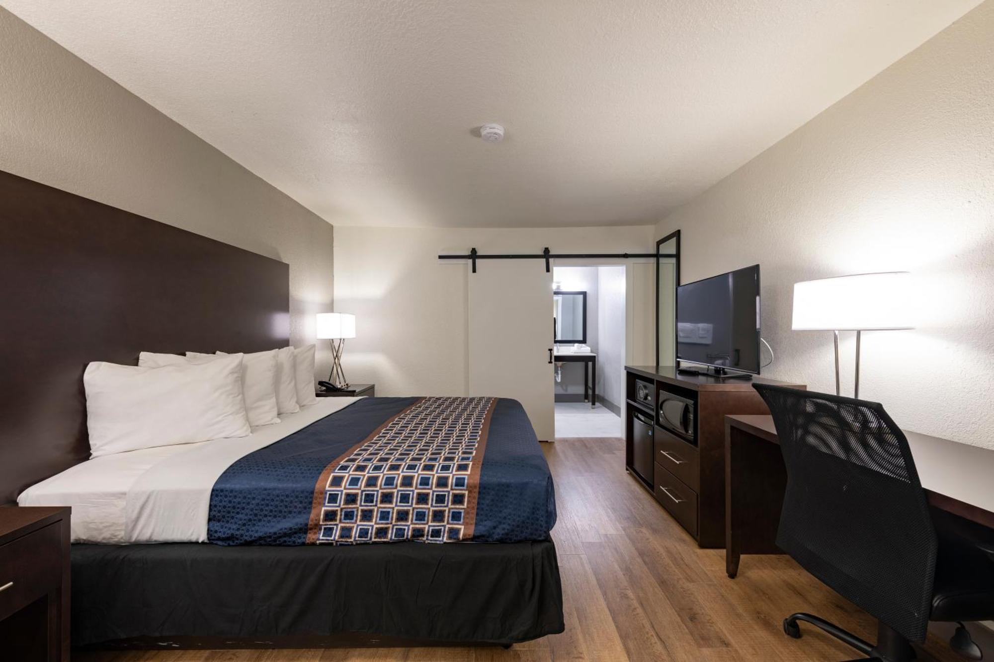 Quarto com Cama King-size - Acessível para Hóspedes com Mobilidade Reduzida