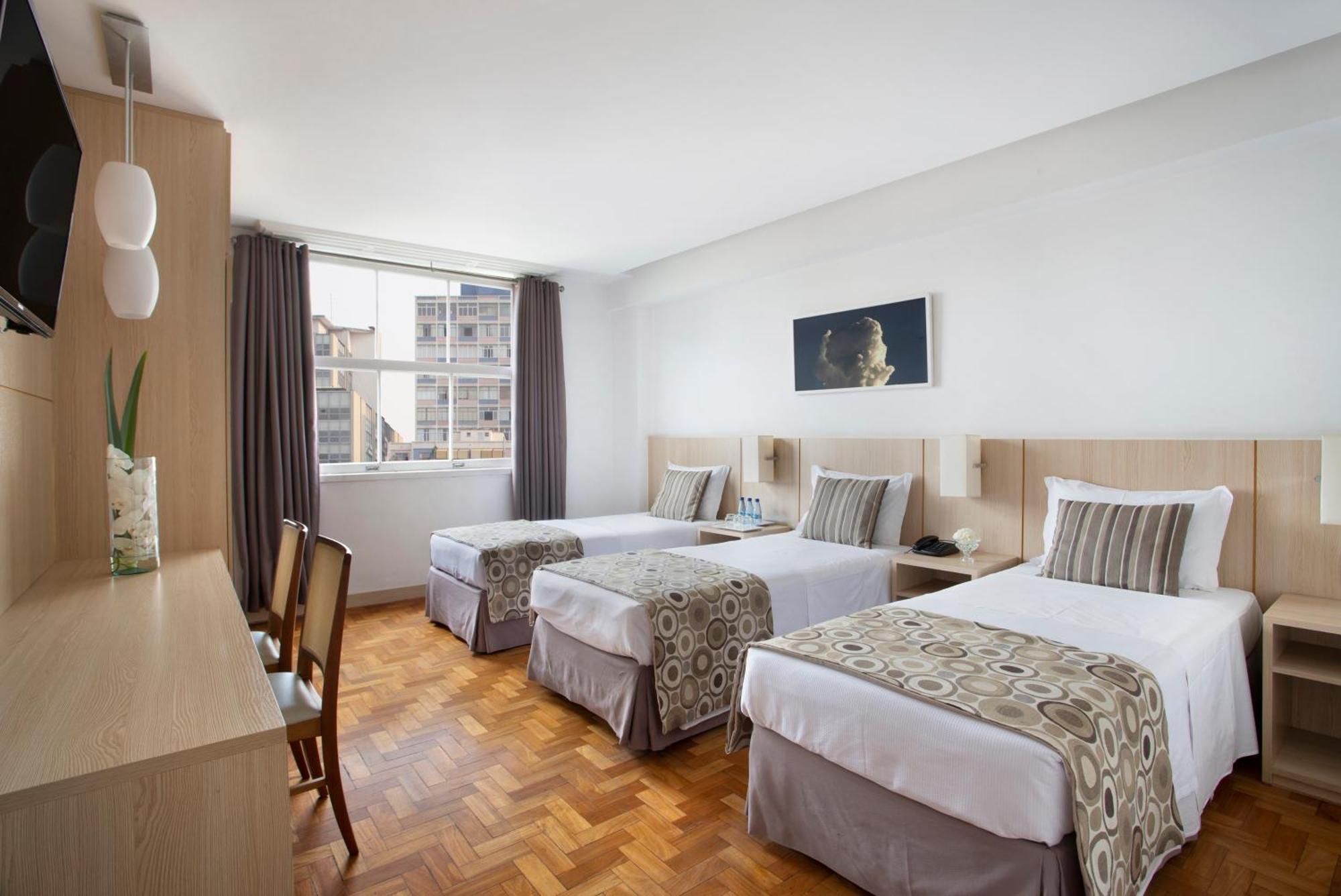 Quarto Triplo Standard