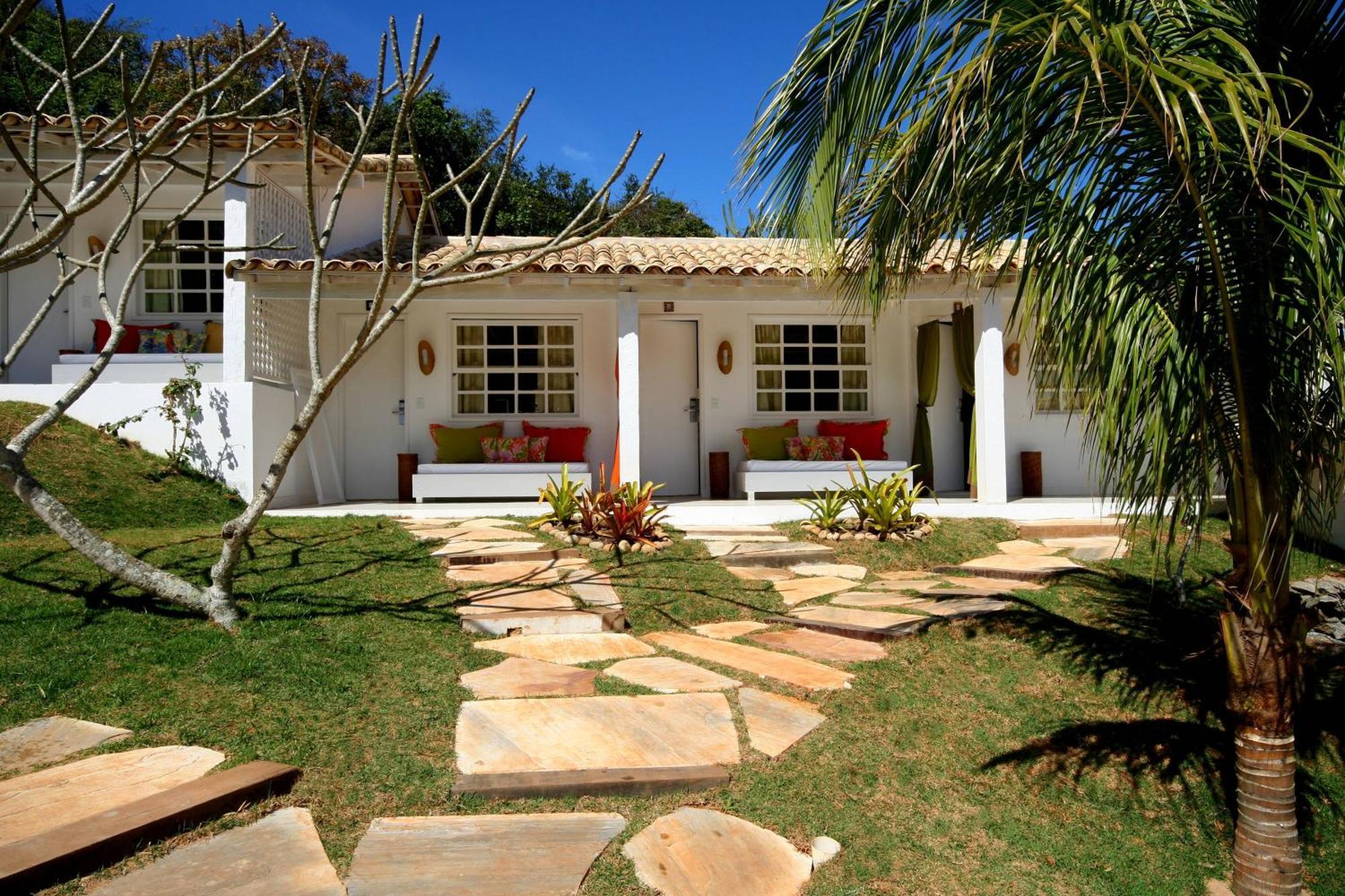 Superior Triple Room swimming pool view