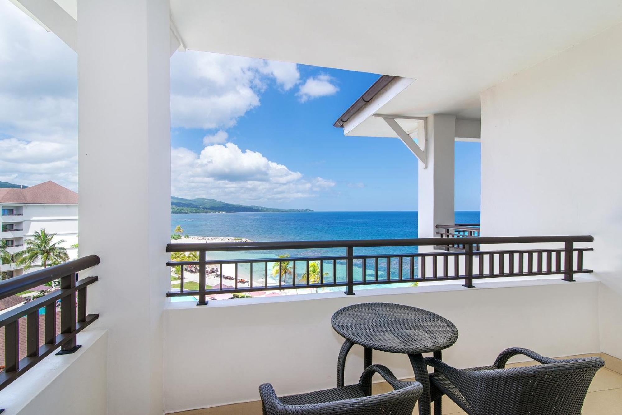 Junior Suite Ocean View