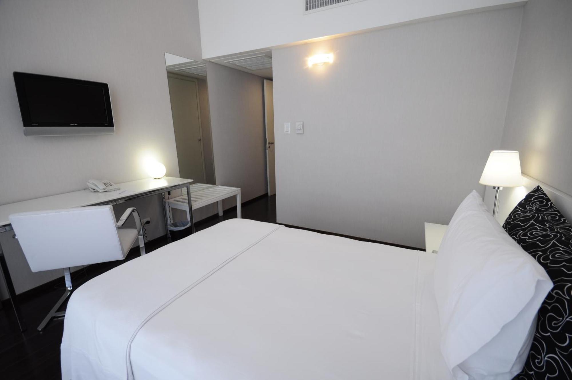 Quarto Individual Standard