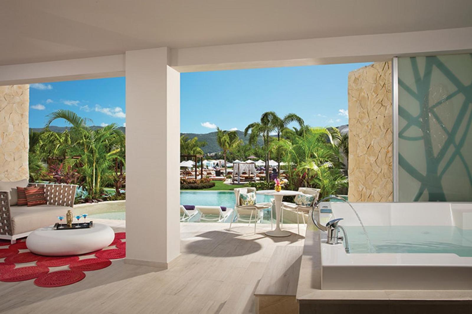 Suite Master Xhale Club con acceso directo a la piscina