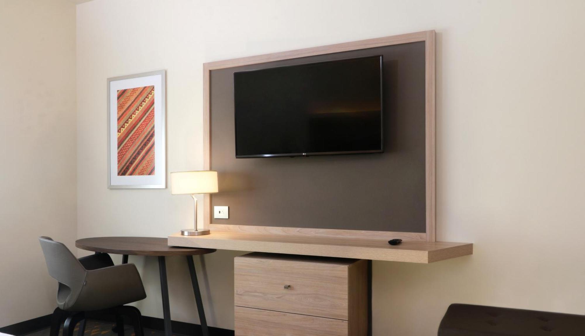 Standard King Room