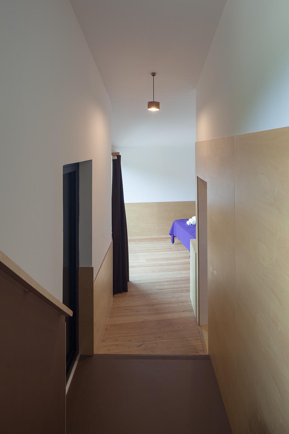 Standard Family Room,1215987220:JPEG