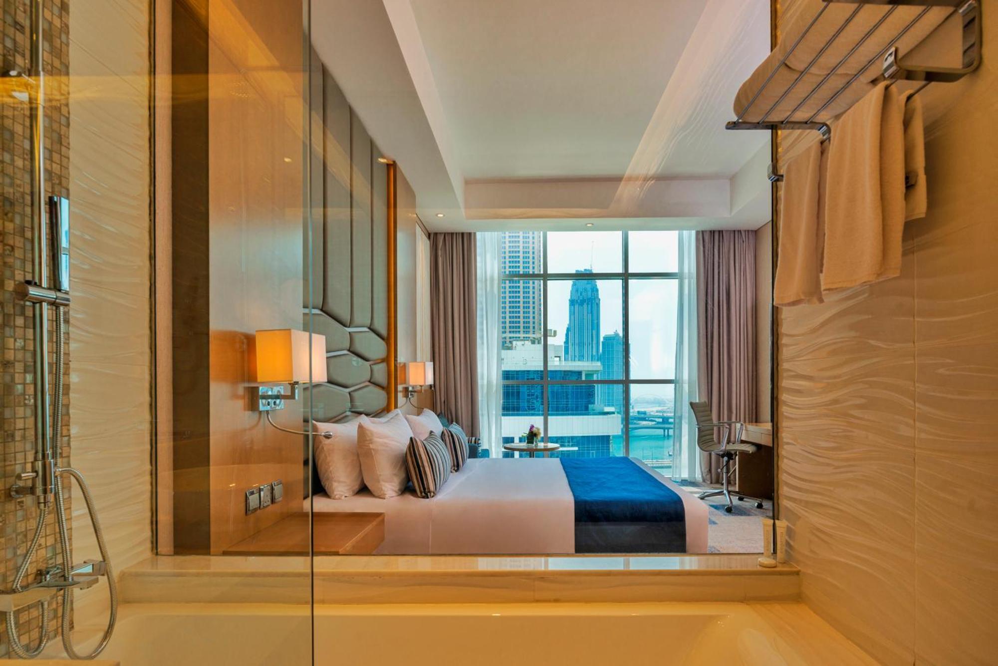 One bedroom Suite access to Hotel's private beach at Palm Jumeirah,1219572667:JPEG