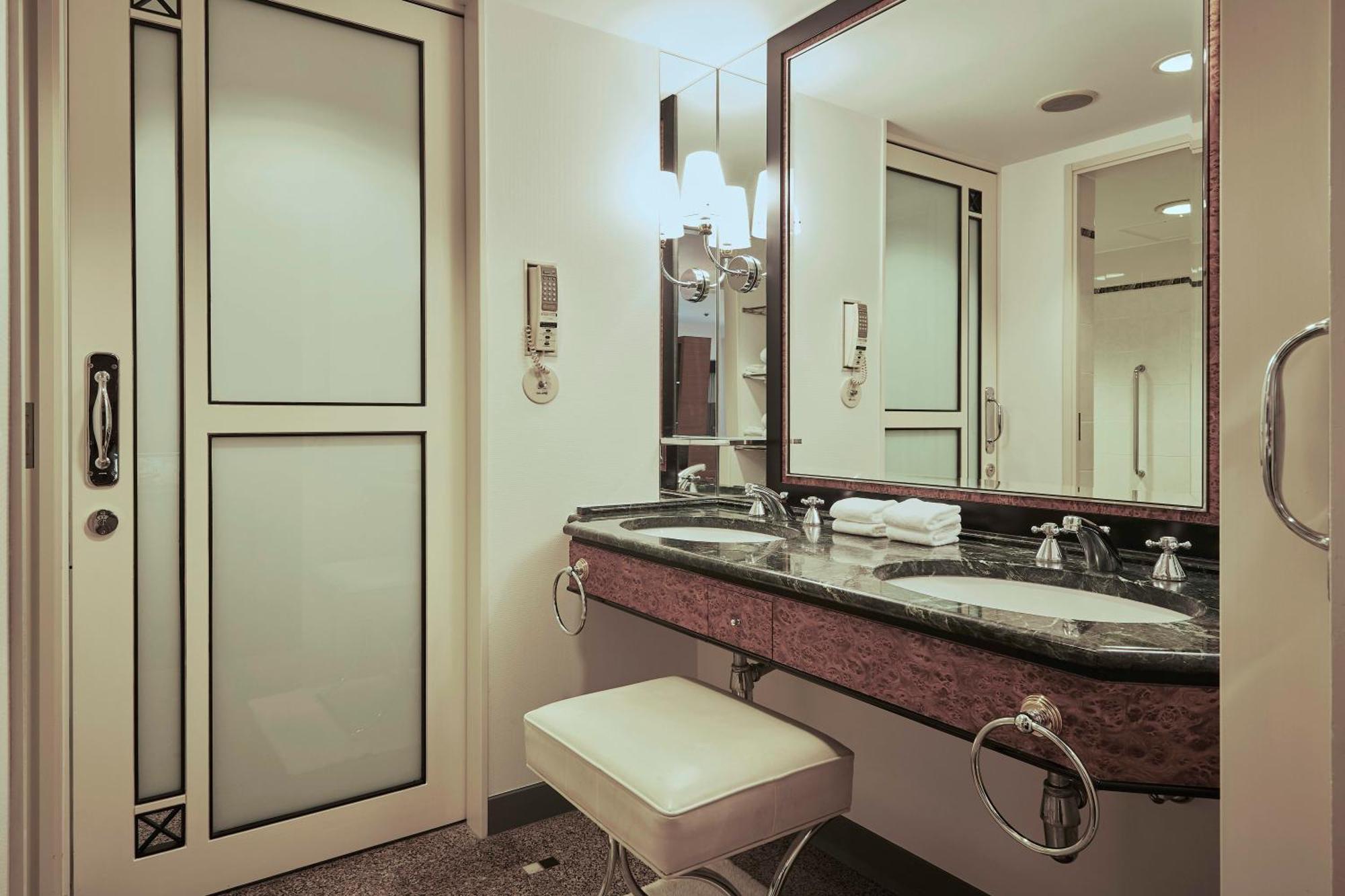 Garden Tower  Deluxe Room, Non-Smoking