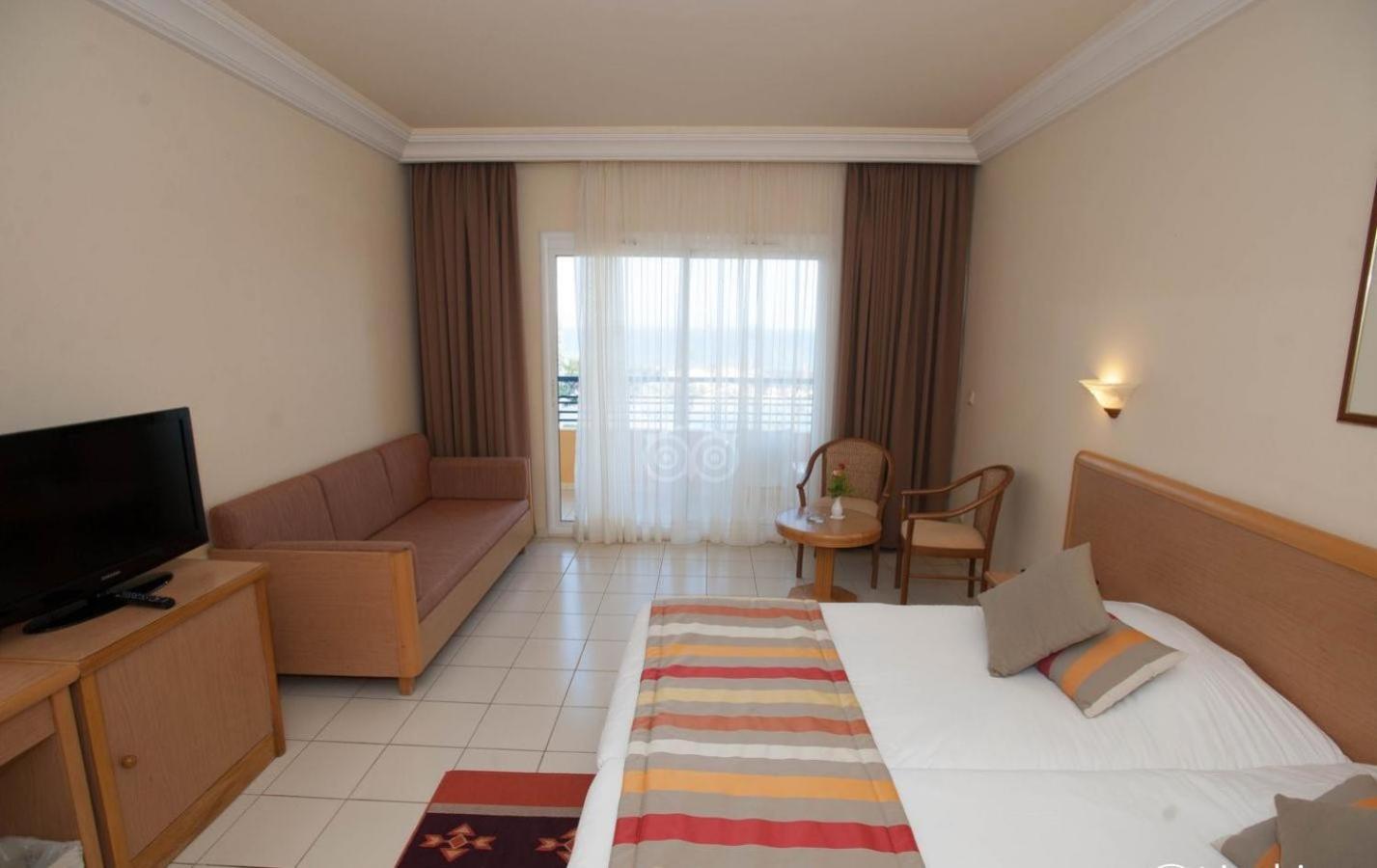 Triple Room Sea View,1742674076:JPEG
