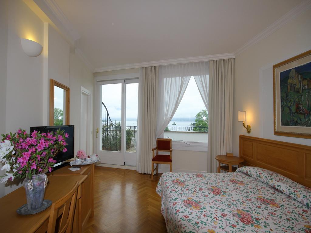 Double or Twin Room Lake View,1216276312:JPEG