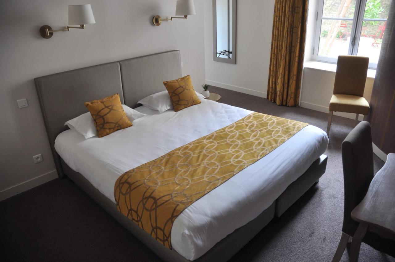 Deluxe Room,1231718132:JPEG