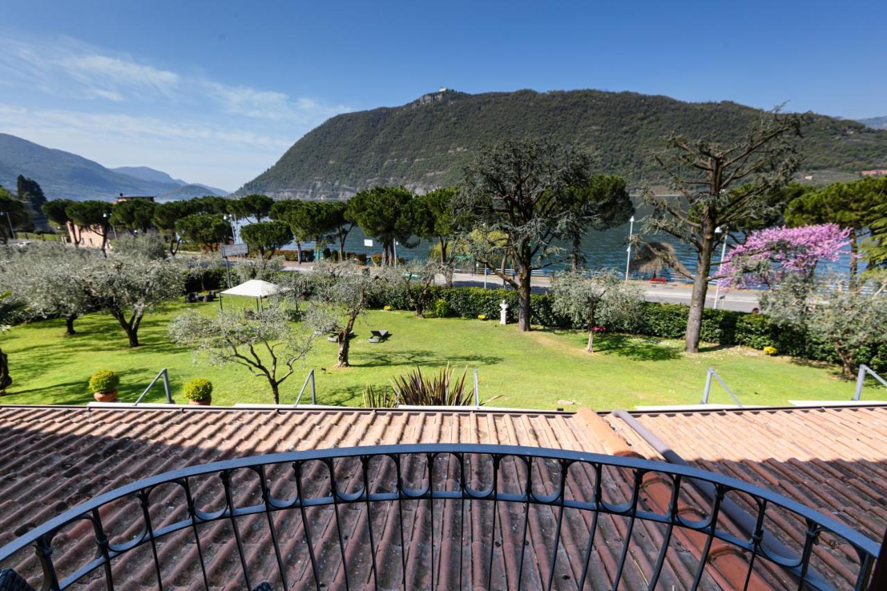 Deluxe Double Room Balcony