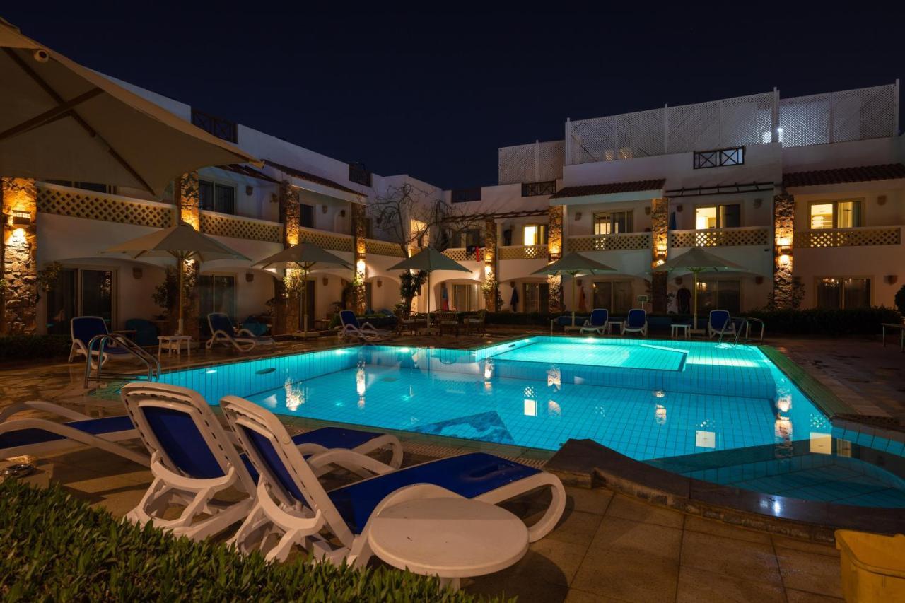 King Room with Pool View