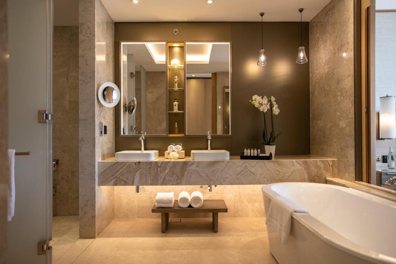 One Bedroom Family Suite