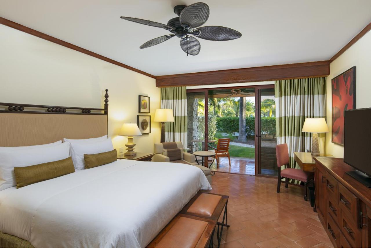 Habitación con vistas al jardín y balcón - 1 cama extragrande