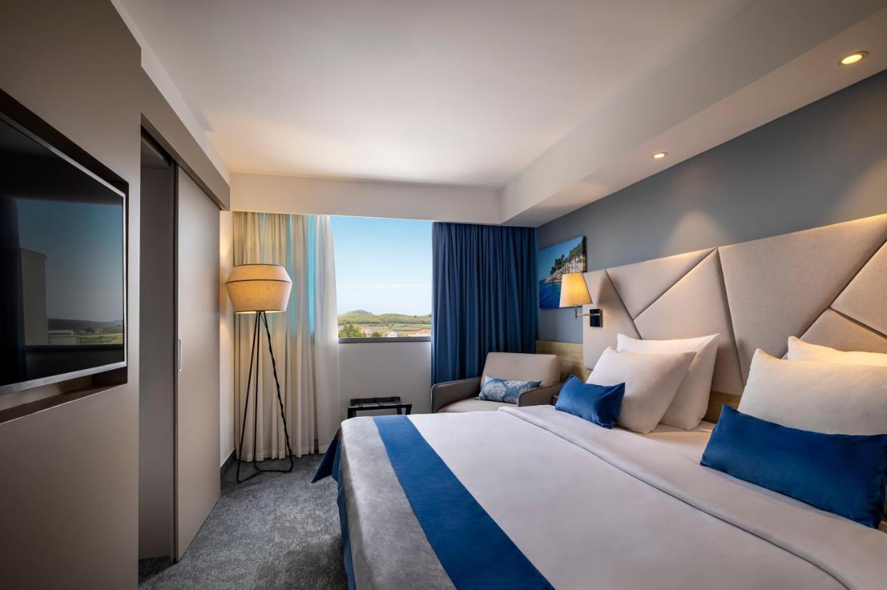 Suite in Hotel (2 Adulti e 2 Bambini)