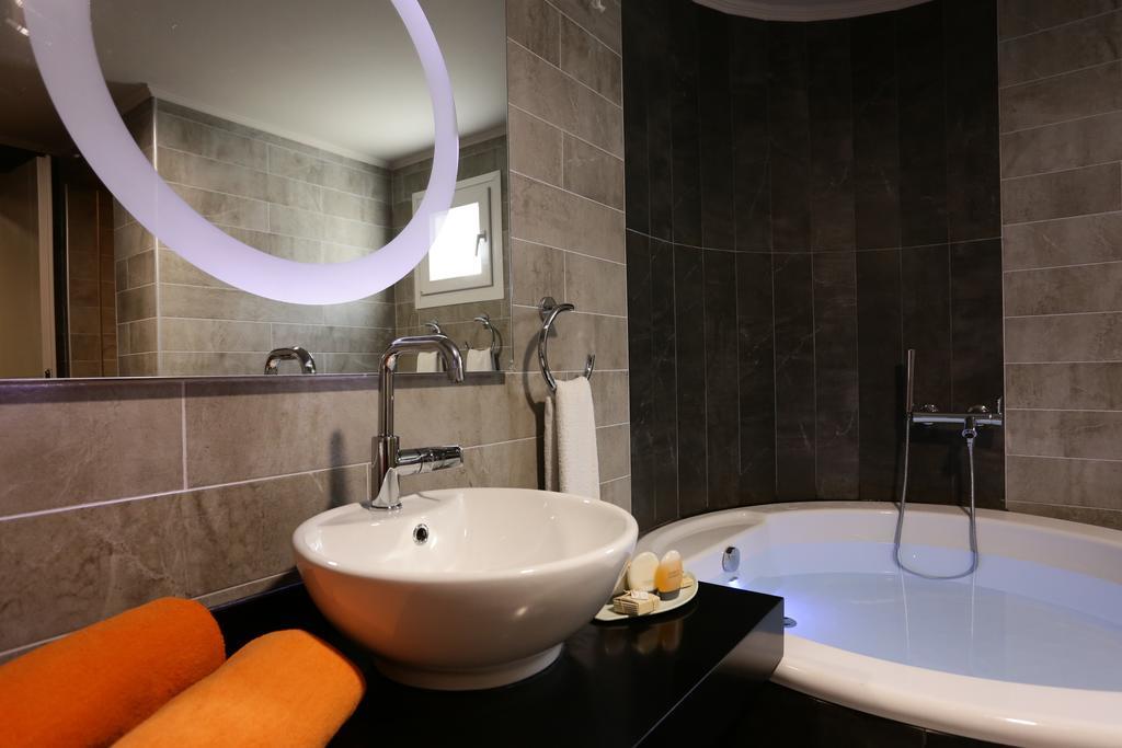 Suite met Eigen Zwembad