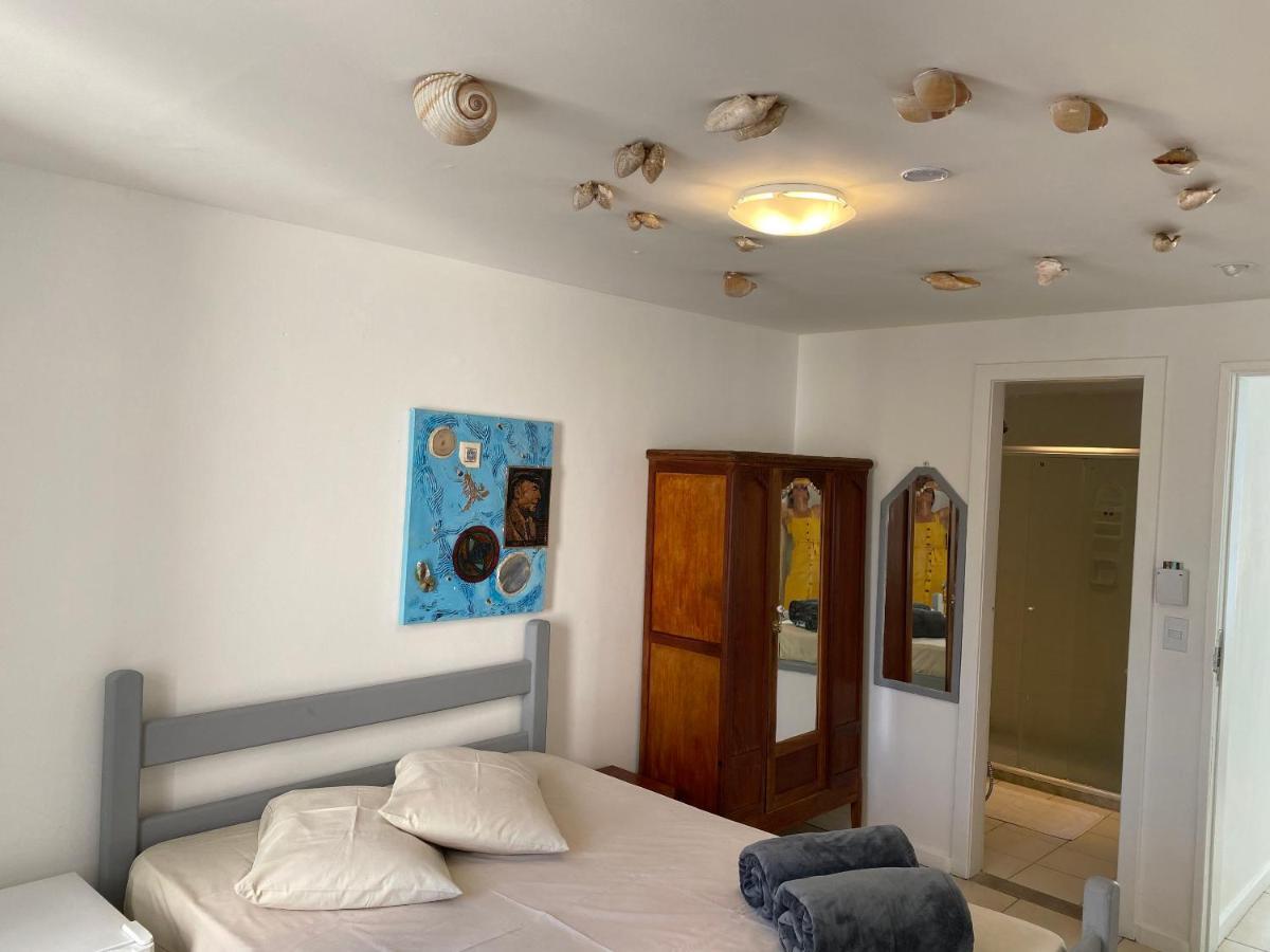Quarto Duplo com Banheiro Privativo