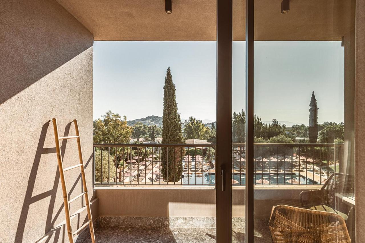 Tweepersoonskamer - Uitzicht op het zwembad