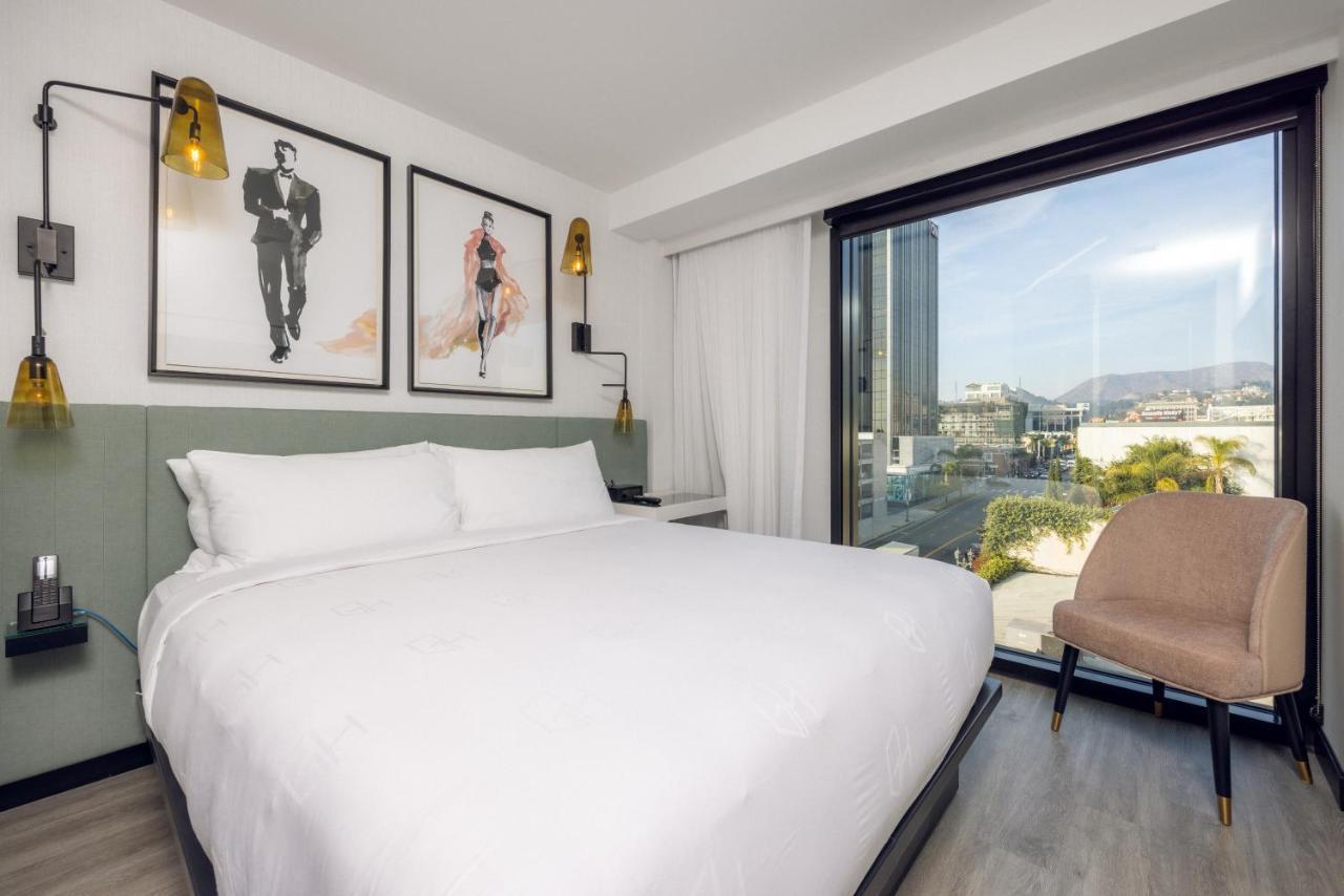 Quarto com Cama King-size com Chuveiro - Acessível para Hóspedes com Mobilidade Reduzida