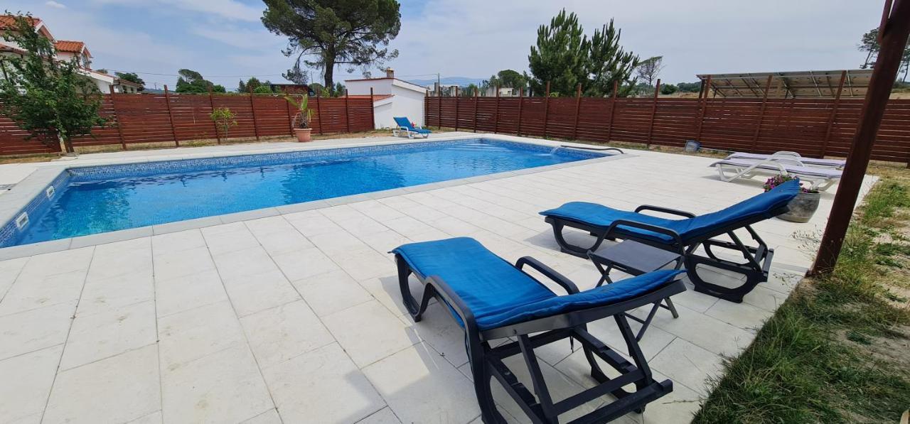 Quarto Twin com Casa de Banho Privada Externa