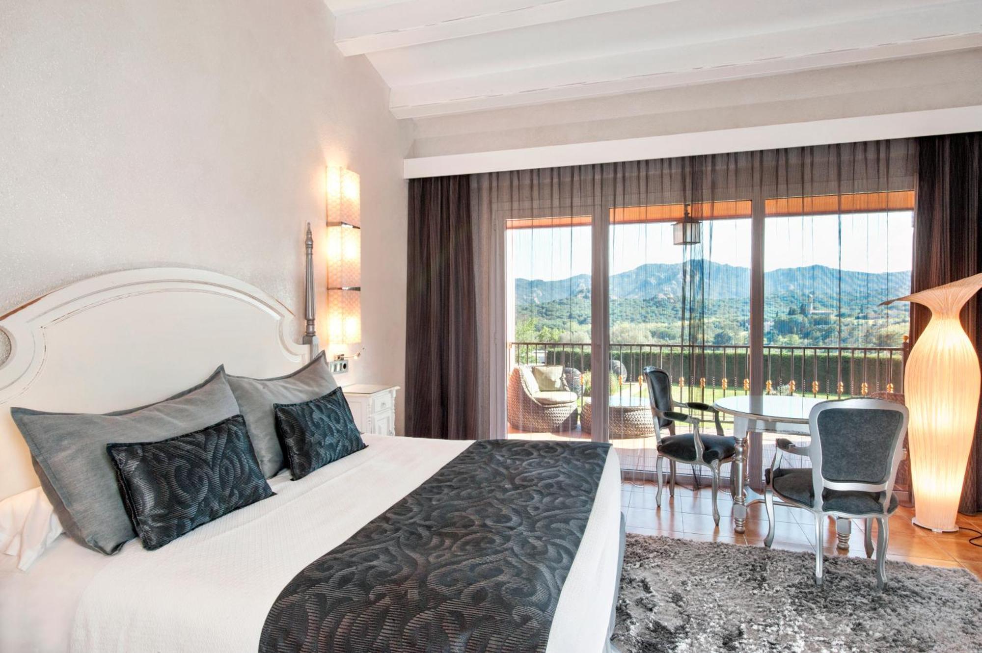 Triple Room Terrace Spa Access