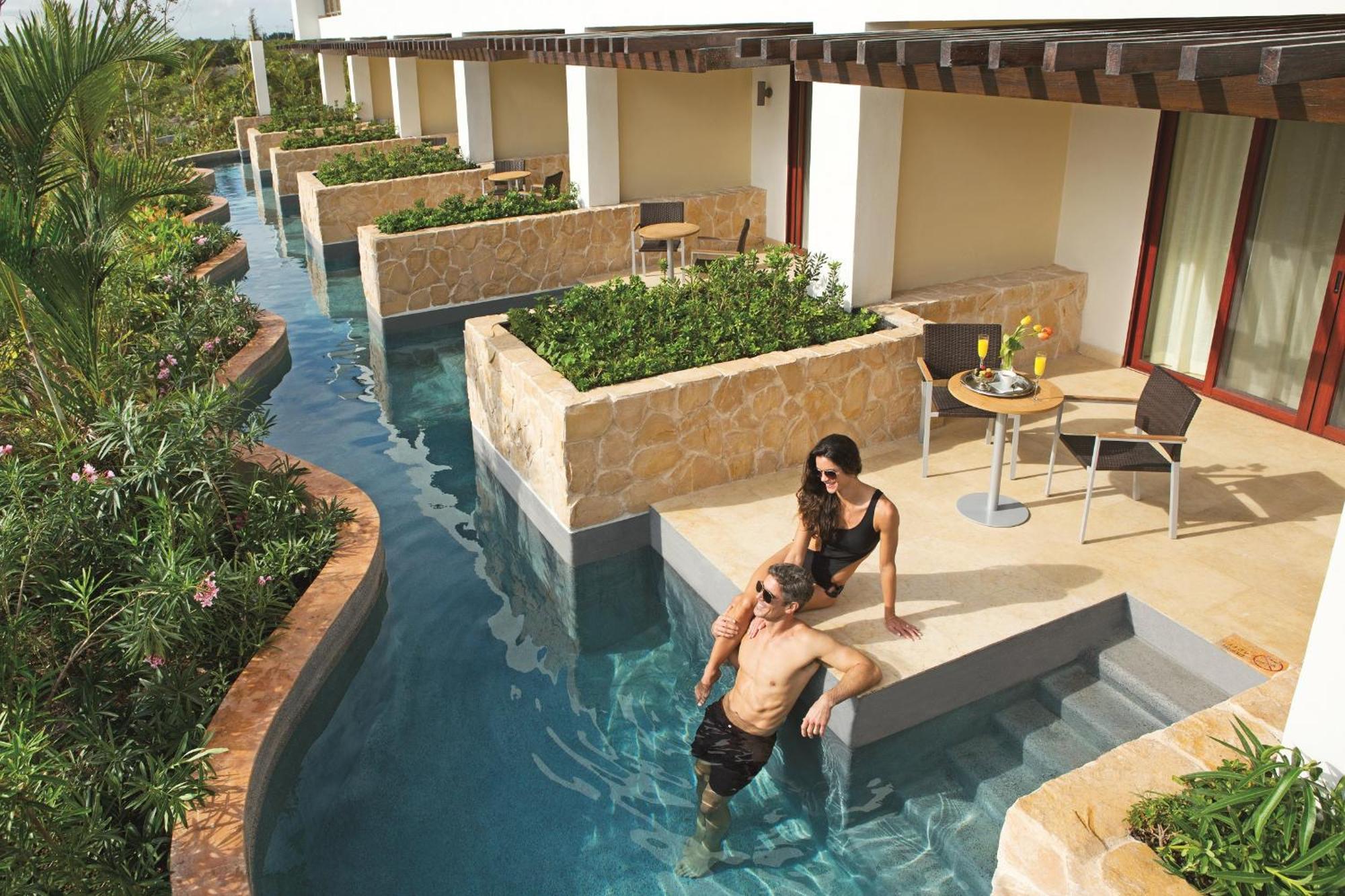 Suite Junior con acceso directo al agua - Cama extragrande