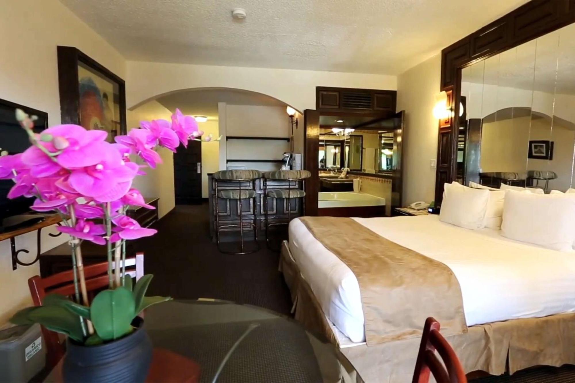 Queen Room
