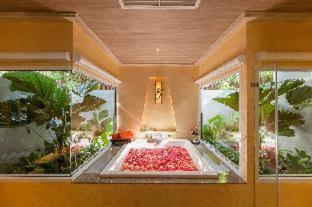 Garden Pool Villa Roundtrip Airport Transfer