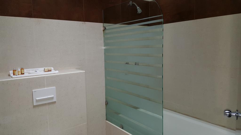 Suite Deluxe con bañera de hidromasaje