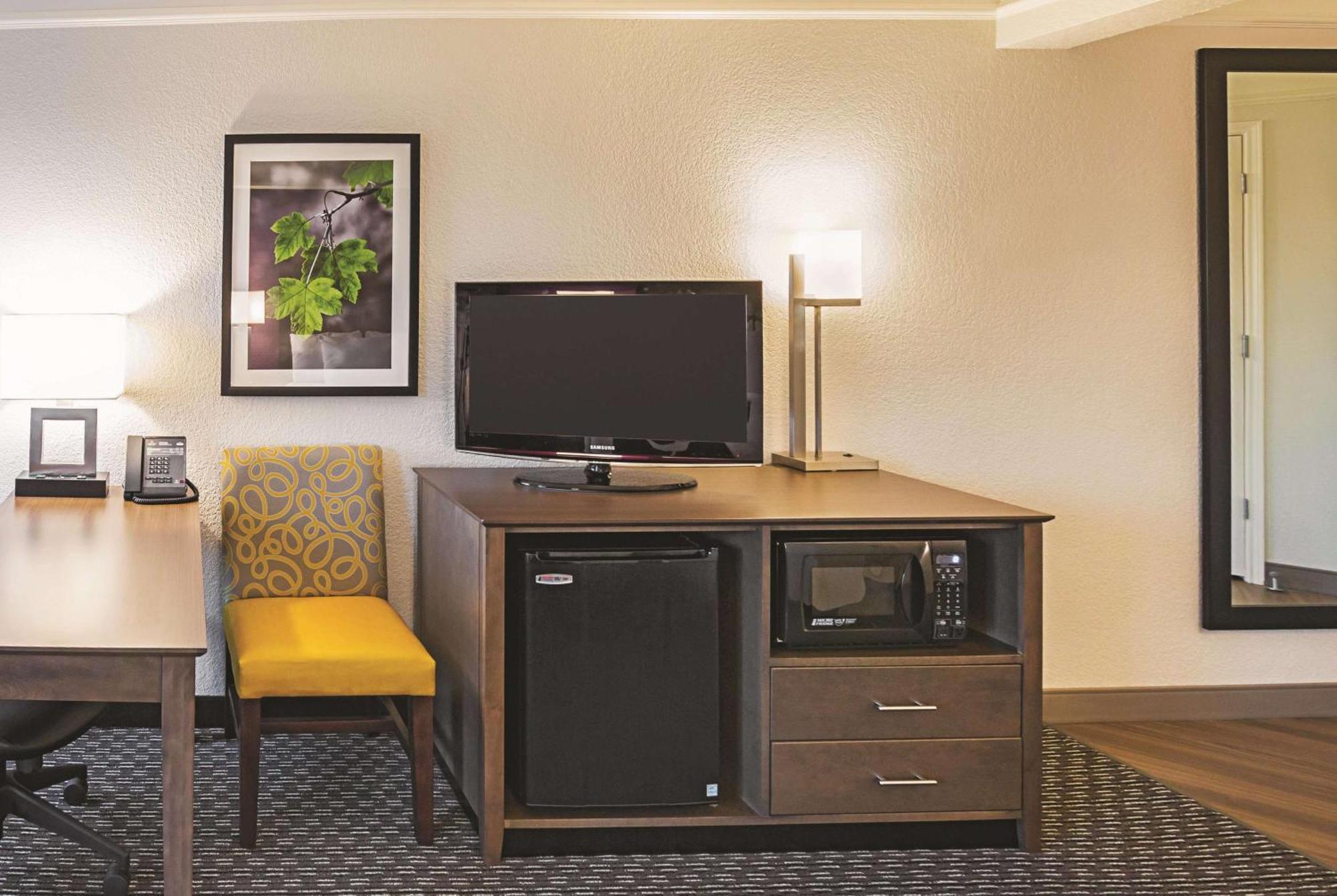 Deluxe Double Room Two Double Beds