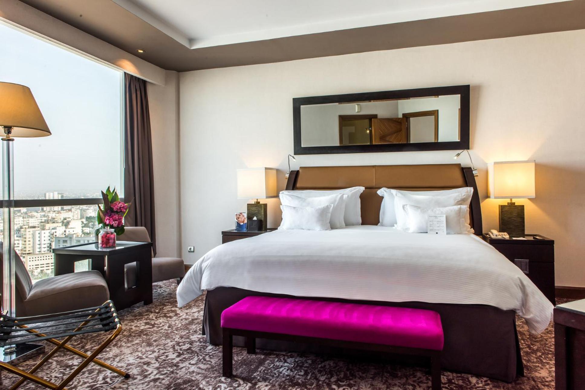 Premium Room King Size Bed City Ocean View