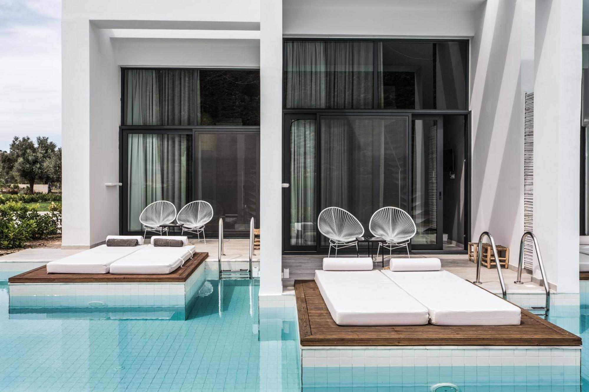 Deluxe Swim Up Twin Room,1278940093:JPEG