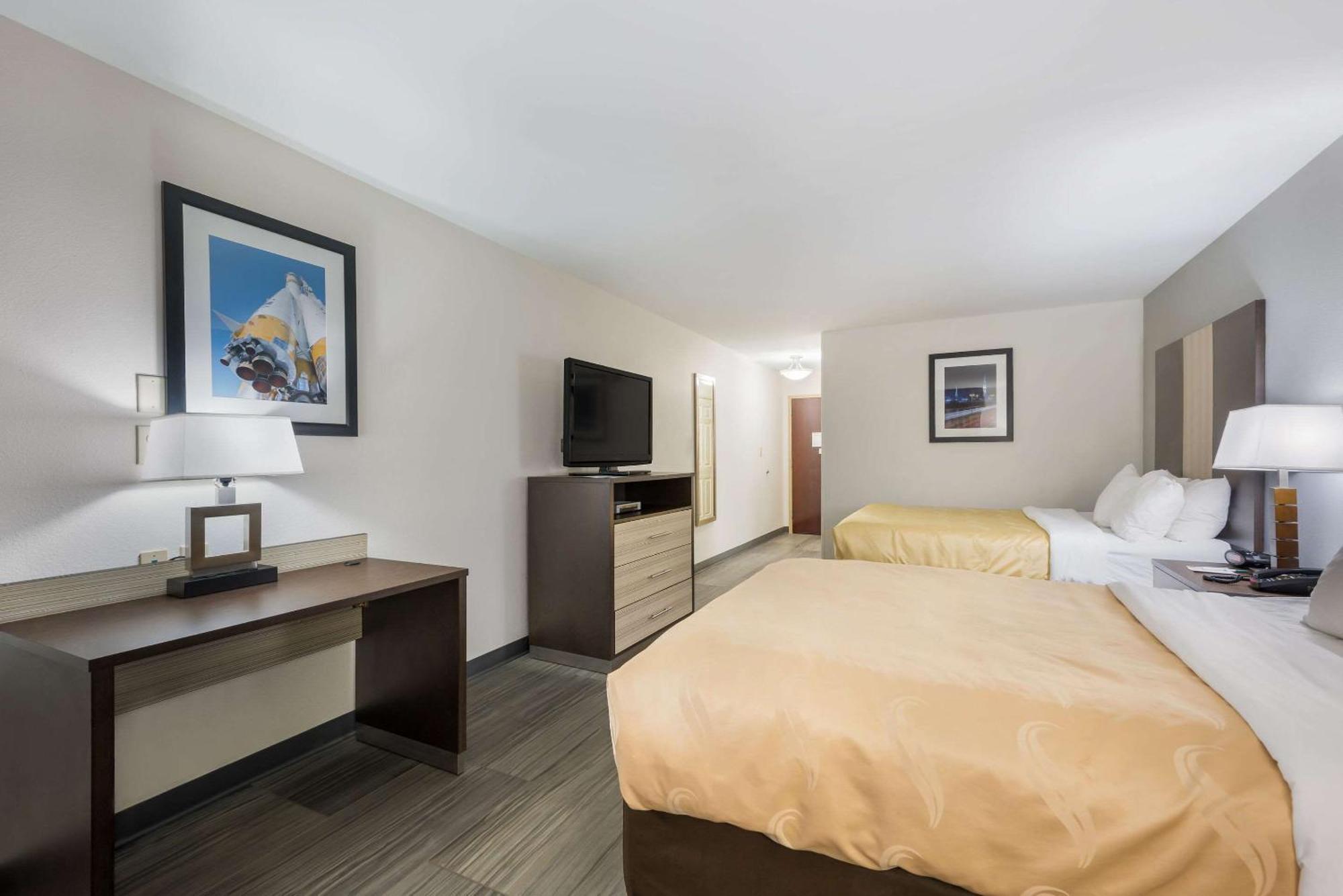 Queen Room with Two Queen Beds - Non-Smoking
