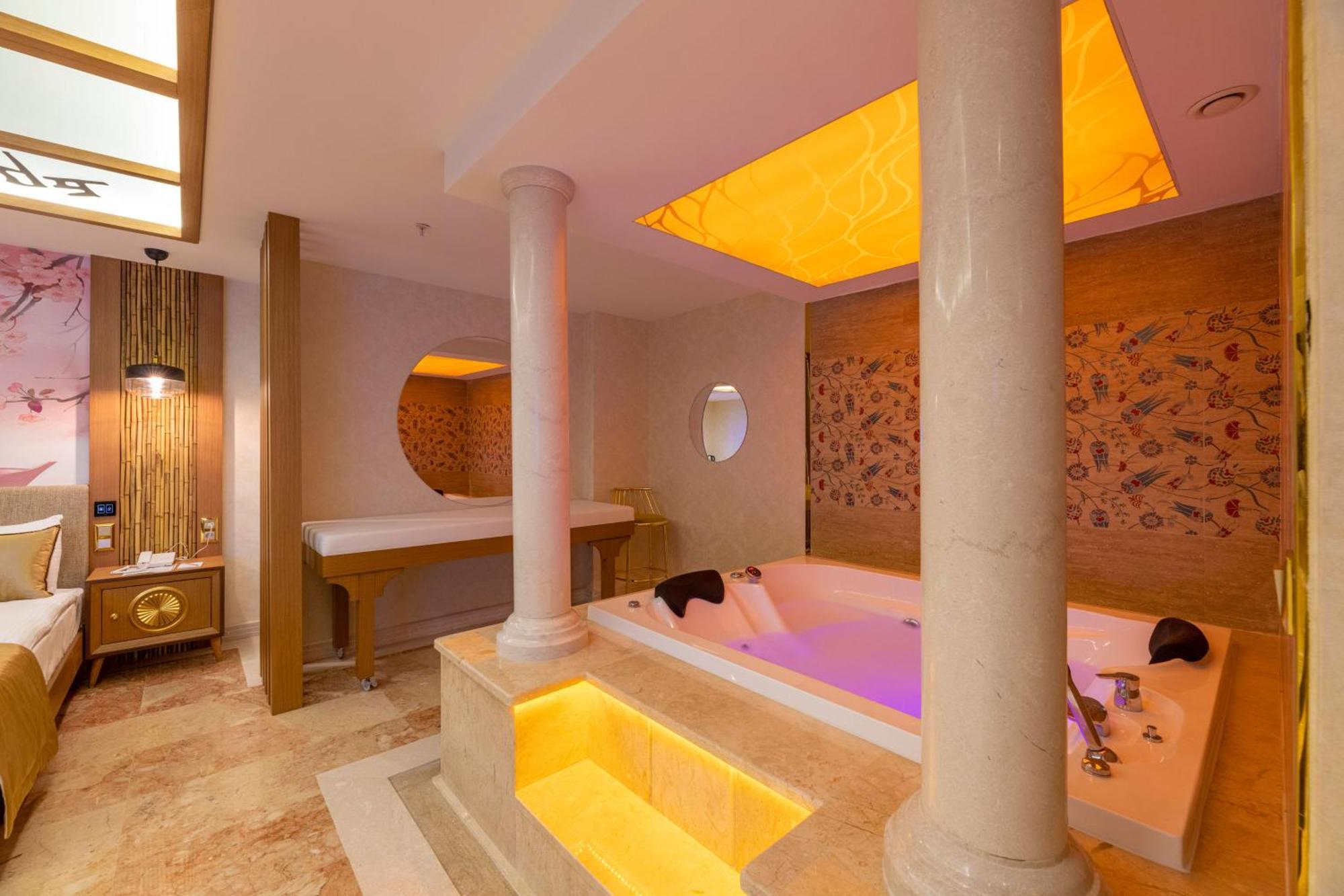 Premium Turkish Bath Suite,1553709124:JPEG