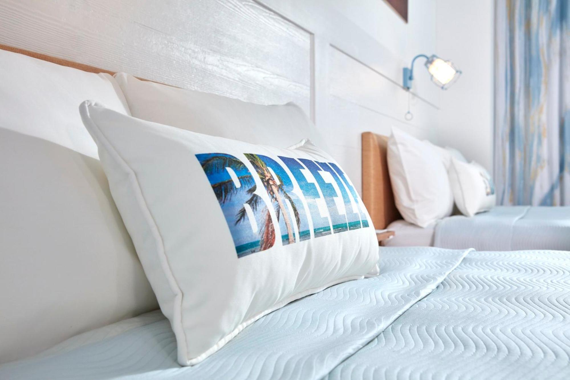Quarto Standard com Banheira Acessível para Hóspedes com Mobilidade Reduzida (inclui Entrada Antecipada no Parque*)