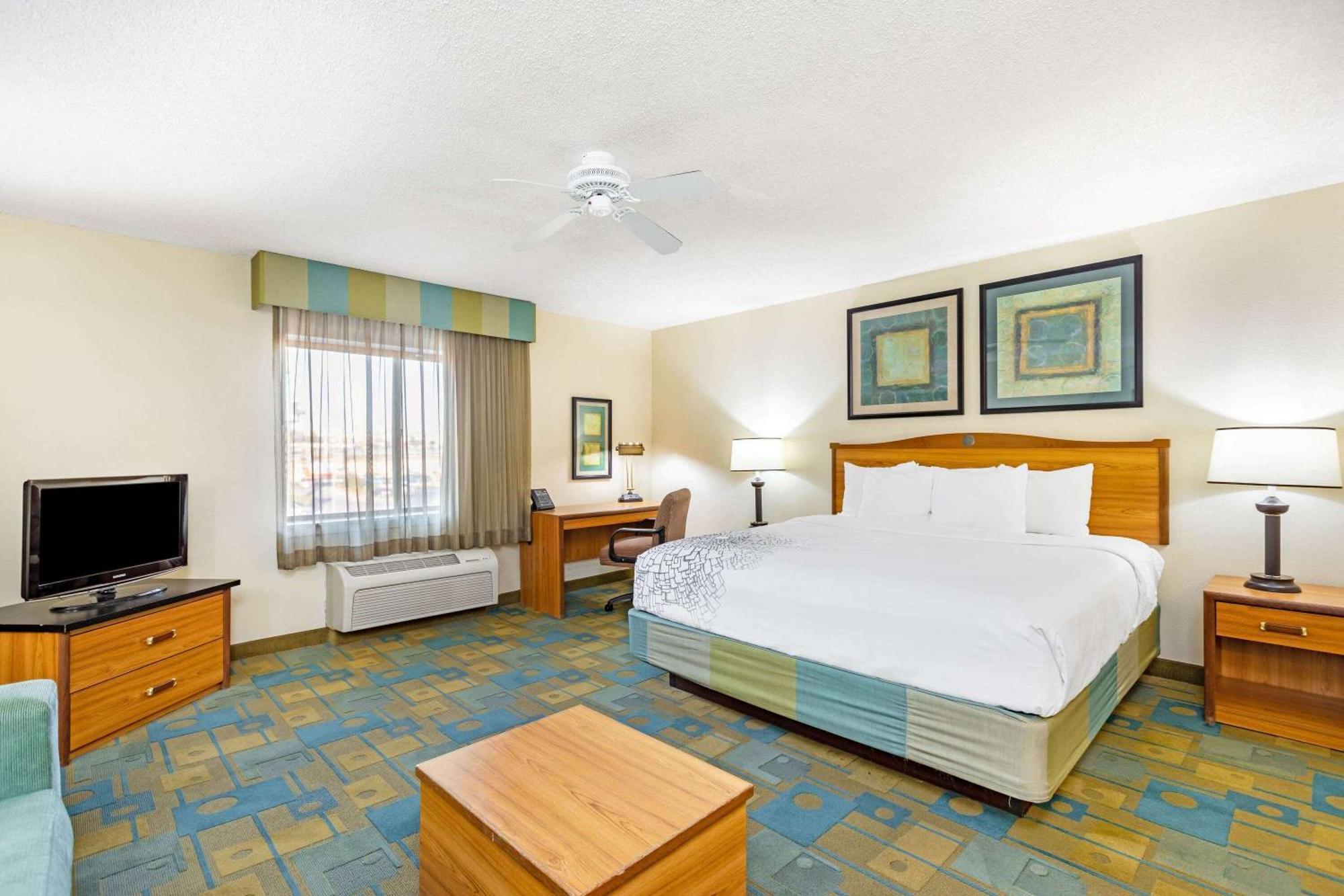 Executive King Room