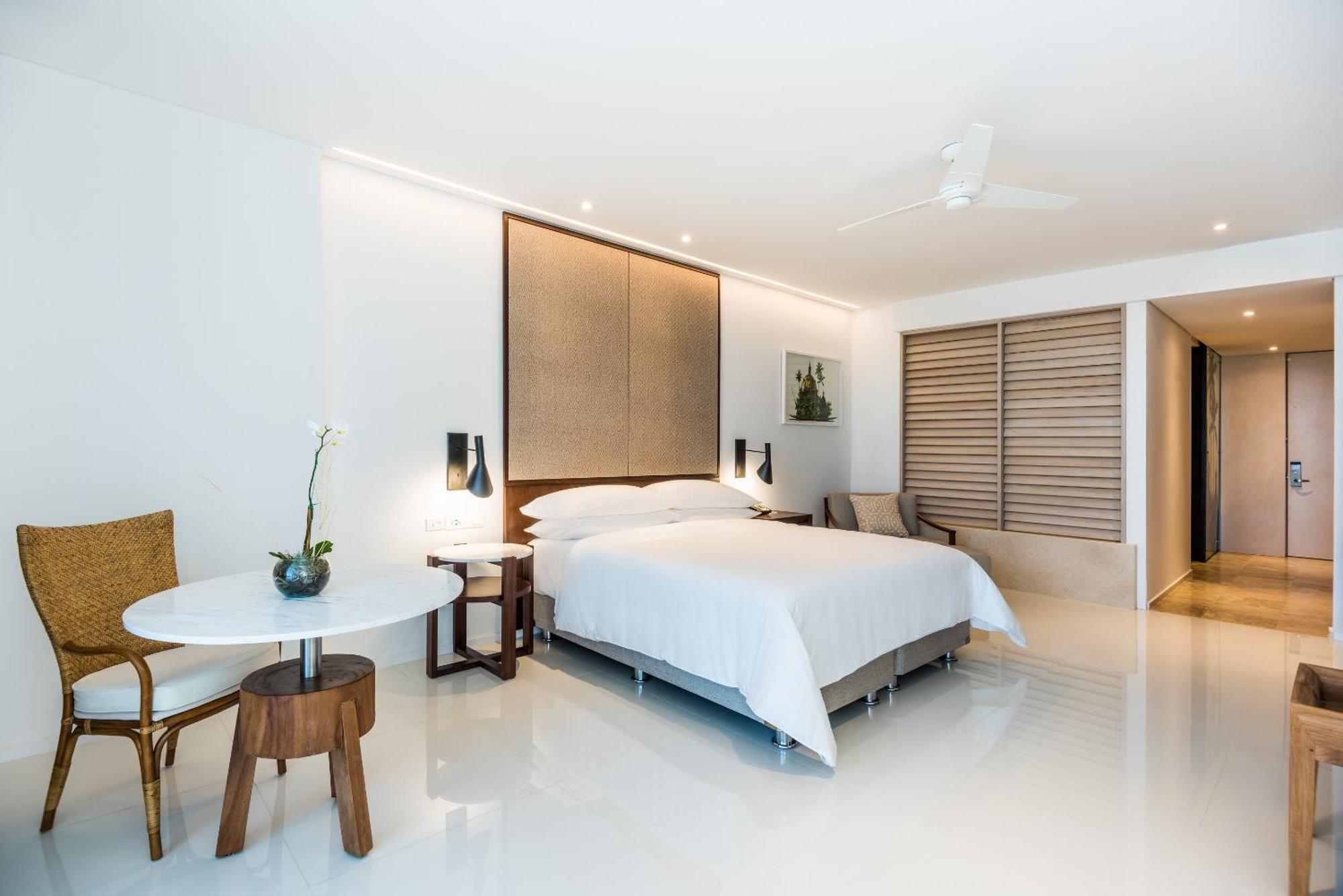 Suíte Júnior com Cama King-size e Vista Tropical