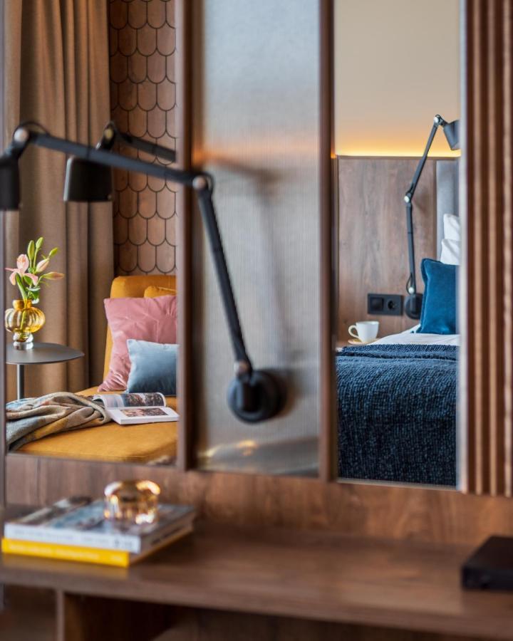 Chambre Double Signature