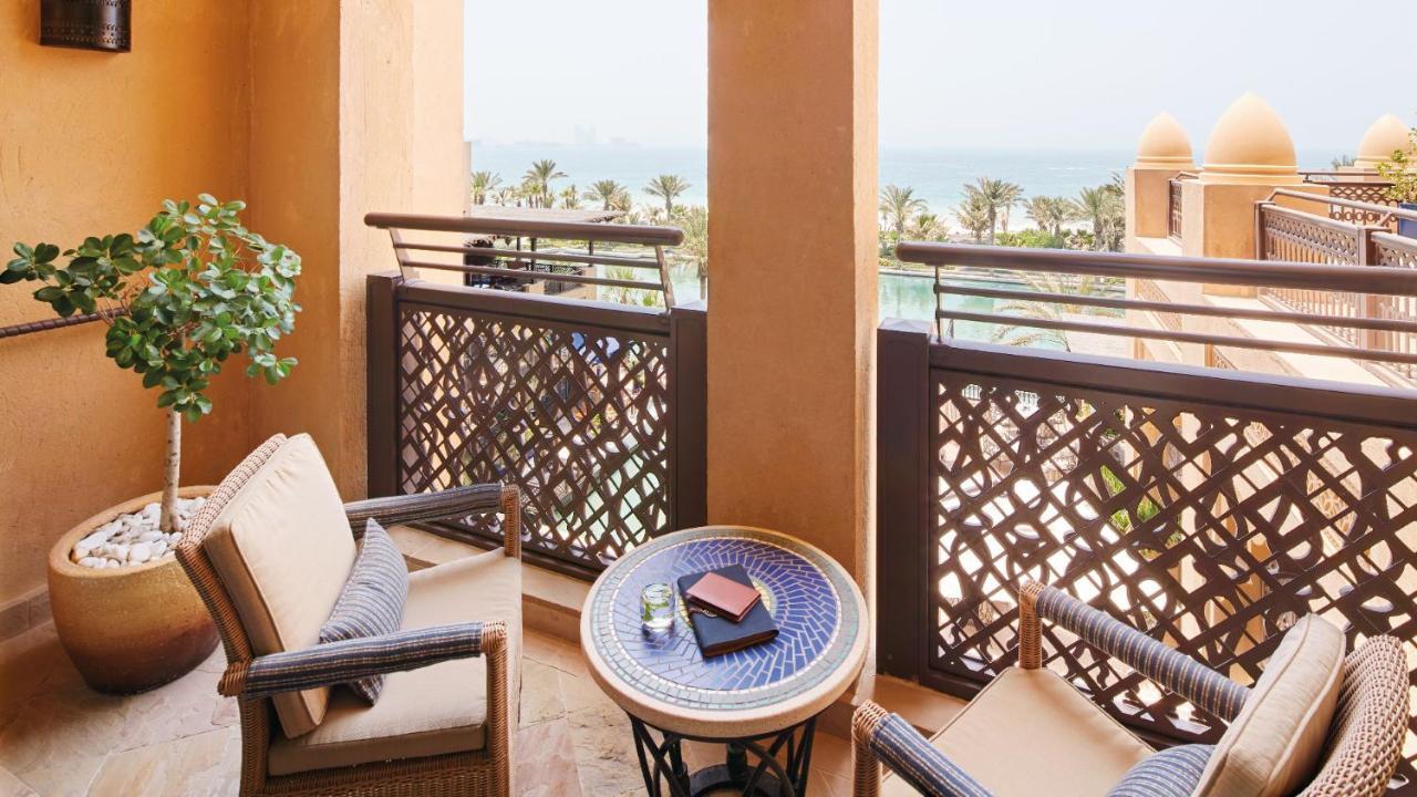 Ocean View Club Room – Club benefits,1414686603:JPEG