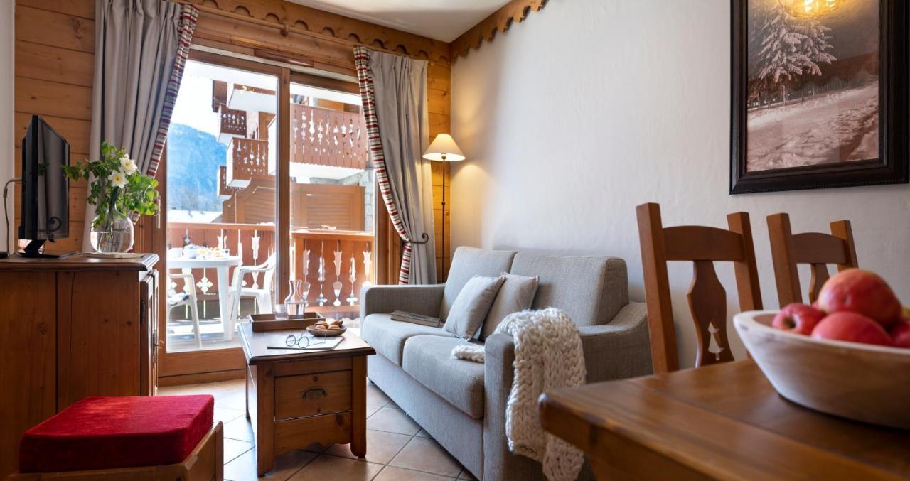 One-Bedroom Apartment,1295586988:JPEG