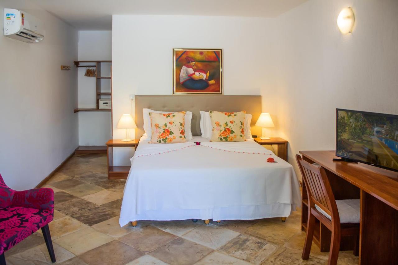 Quarto Standard com Vista para a Piscina
