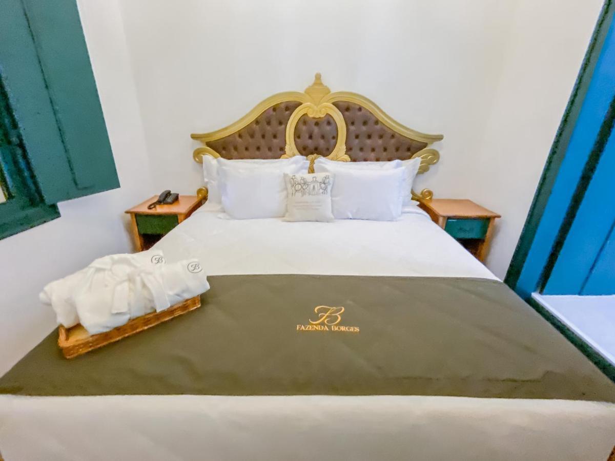 Quarto Duplo Deluxe com Banheira