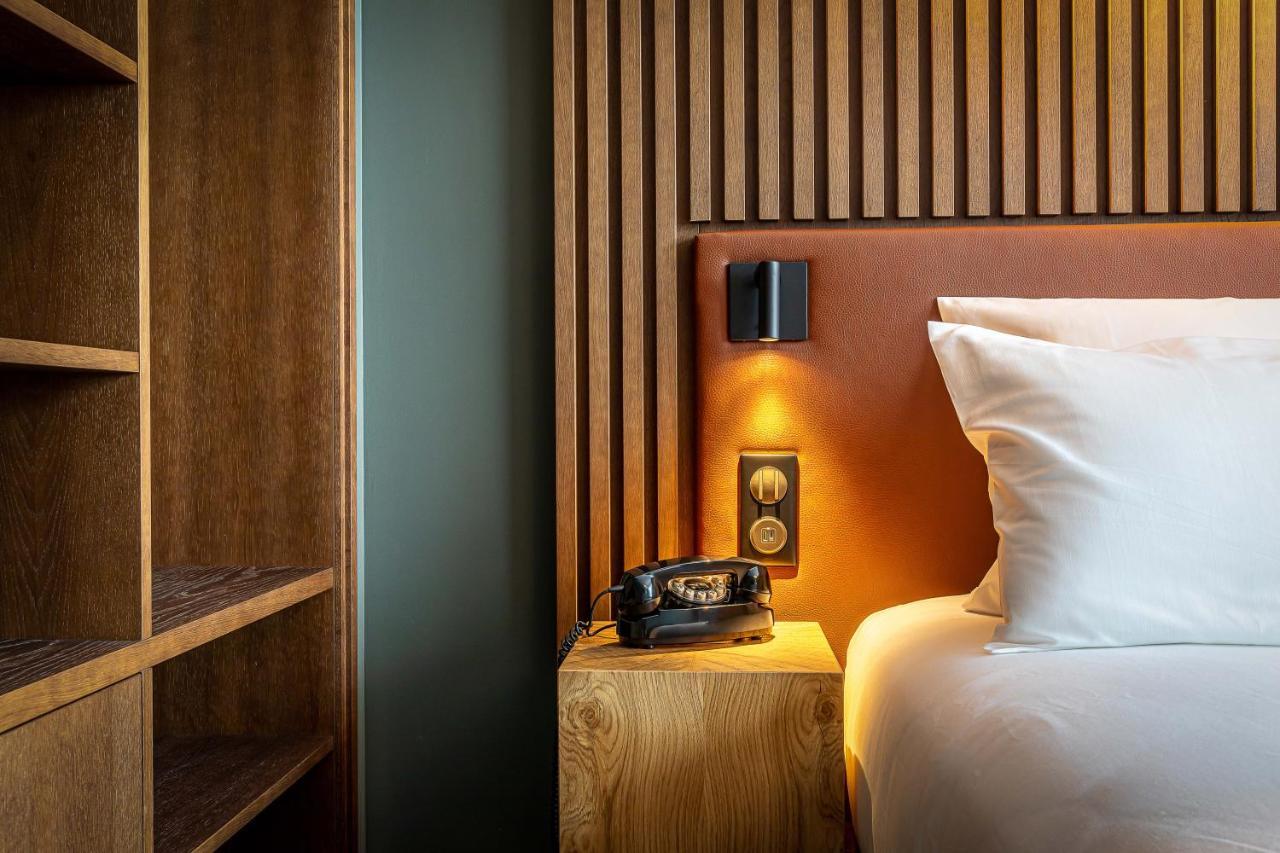 Double Room,1335805685:JPEG