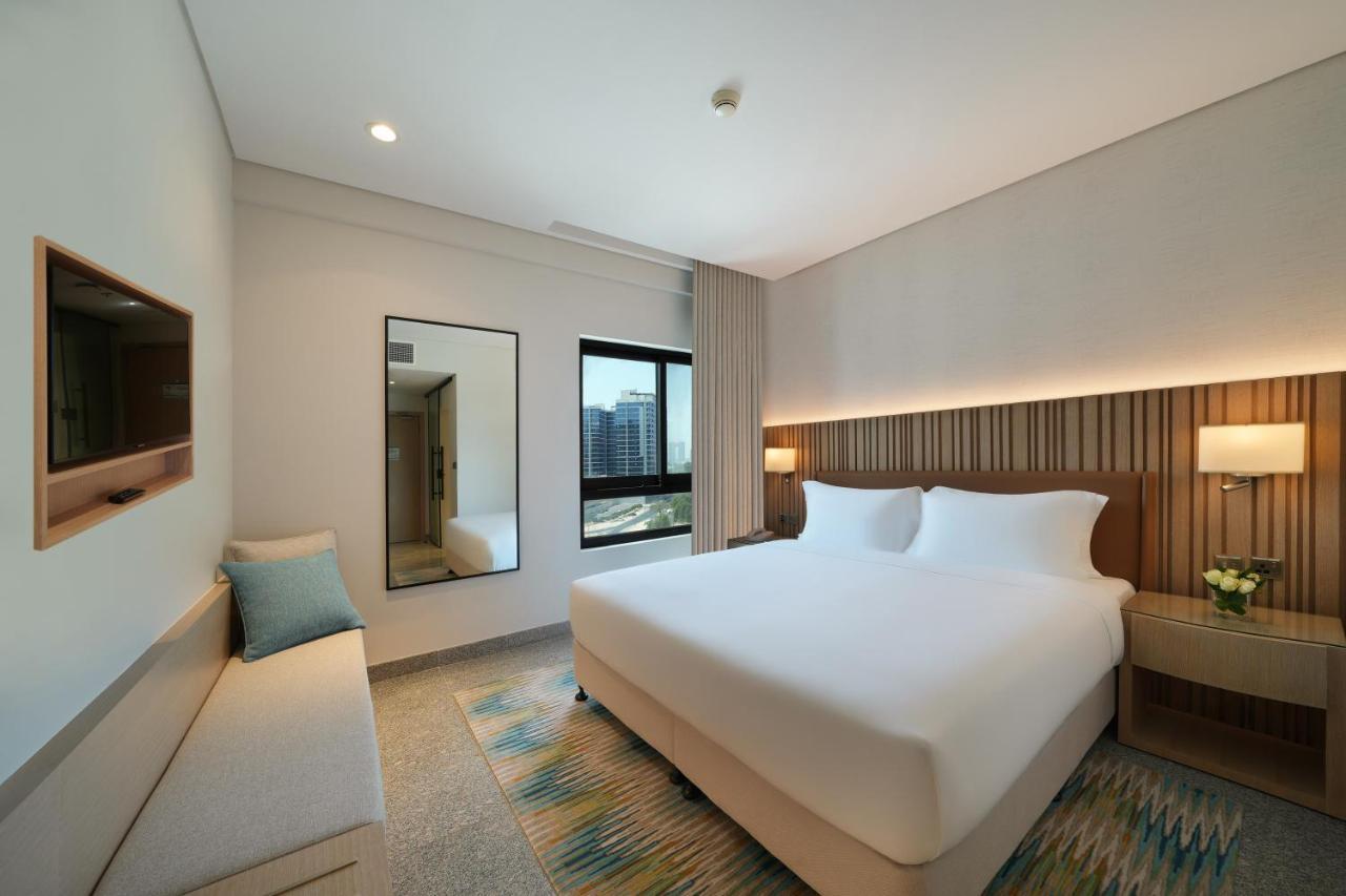 City View Room King Bed,1435811644:JPEG
