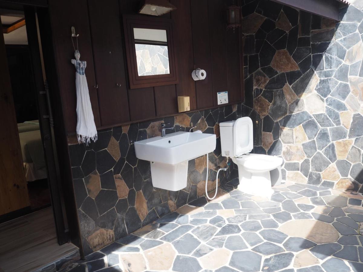 Thai Twin Room Partial Sea View