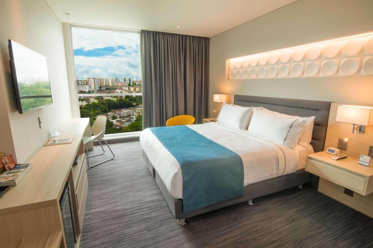King Room,1739499084:JPEG