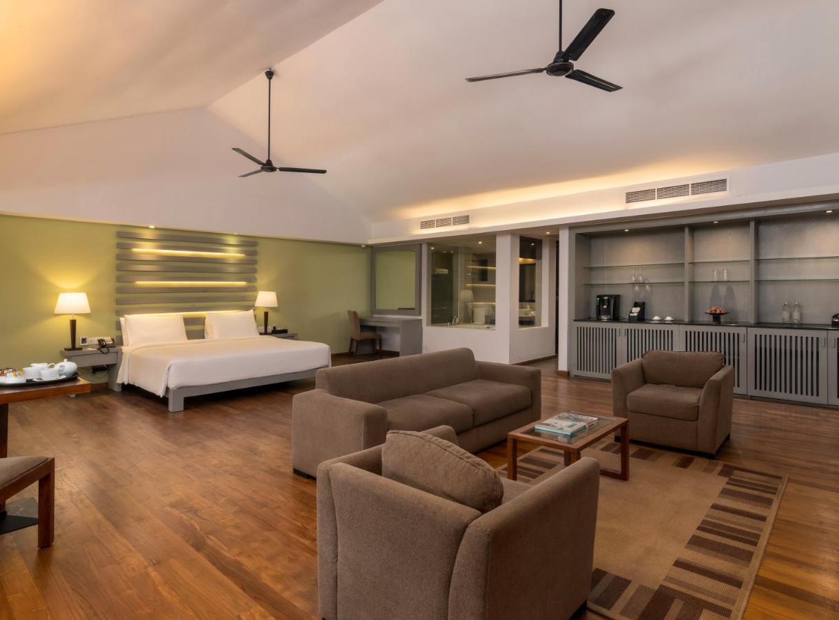Ocean Facing Deluxe Room Wellness Treatment from F&B