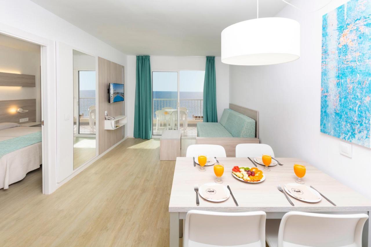 One-Bedroom Apartment Sea View