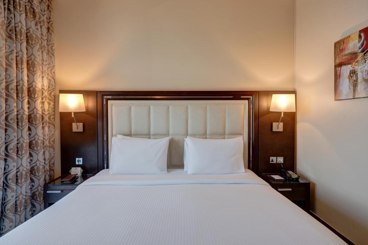 Chambre Lit King-Size Supérieure - Vue sur Ville